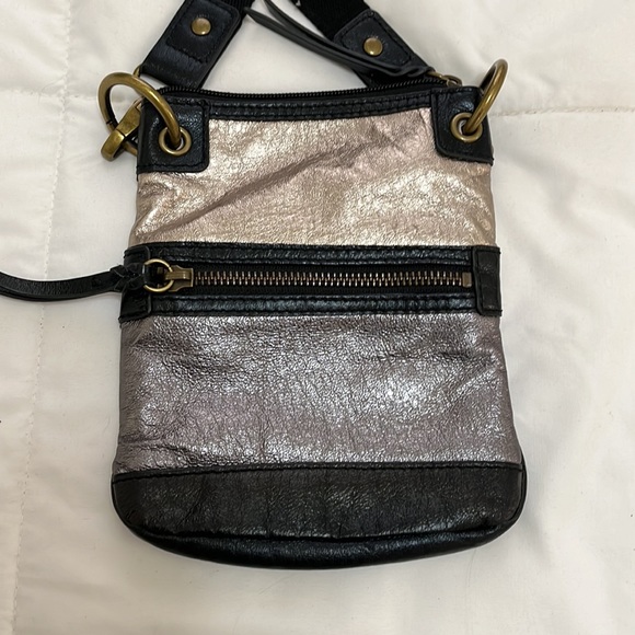 The Sak Metallic Purse - Picture 7 of 13